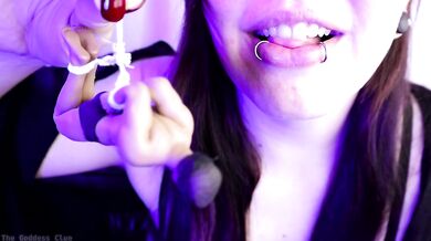 Giantess Introducing Her New Tiny Toy - FULL LENGTH CLIP