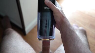Very intense orgasm from my toy! YourAverageDave