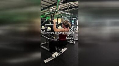 Tight Teen Squirts Like Crazy on TikTok Live!