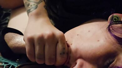 Mutual masturbation makes explosive orgasms and huge cumshots