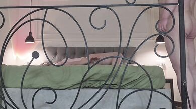 TWO LESBIANS ROOMMATES FIGHT OVER GUY COCK /FFM THREESOME