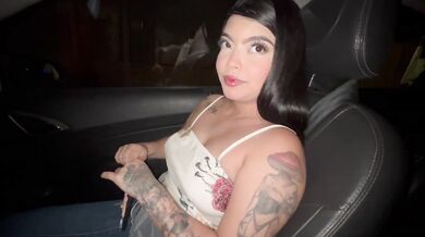 She seduces the Uber driver and ends up sucking and fucking him inside the car until he cums in her mouth. 18 years old