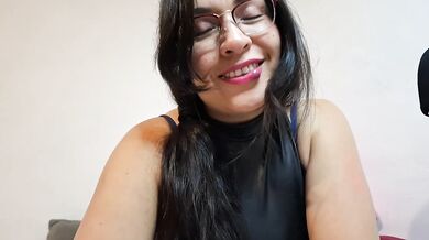 ASMR ROLEPLAY Tu Compañera de Clase TE COQUETEA