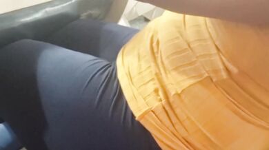 Invito a madura que conocí en el gym a casa