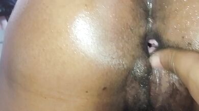 SPREADING MY PUSSY WIDE AND FINGERING ME
