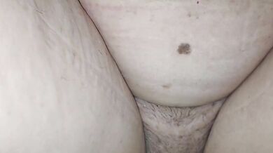 102 Hornyman11 getting some pussy legs up