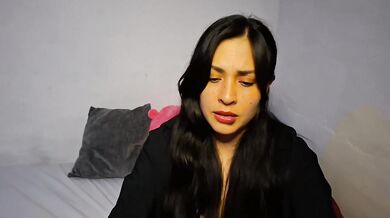 ASMR Roleplay Tu NOVIA te CUIDA