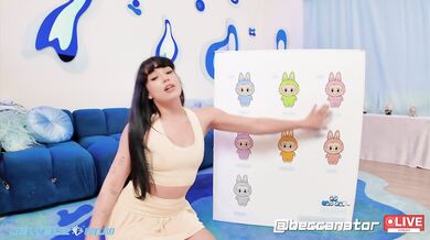 LABUBU Gets Unboxed and Plays with Beca Barbie's PUSSY!
