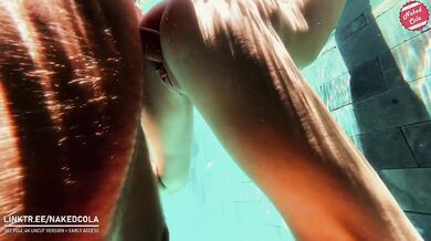 Underwater amateur couple sex - fucking in the waterpool