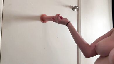 Artemisia Love Hands Deep For Big Tits Fantasy