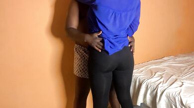 Landlord 18yo daughter wears tight leggings