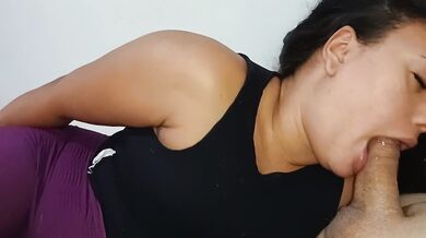 First blowjob of the day, she already gagging and deep throated, licked the whole blowjob????‍
