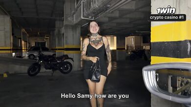 I can't resist my best friend's boyfriend, so I fuck him in her new car