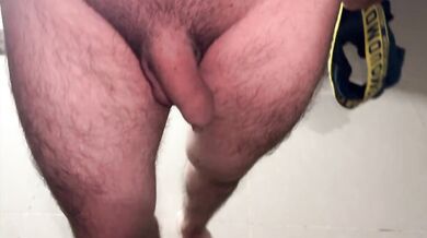 My best friend's hot mom fucks me