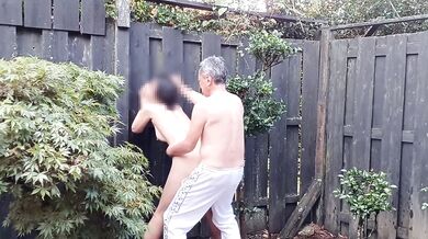 野外全裸露出してドキドキ　そのままフェラしてご褒美も貰った後おもちゃでオ〇ニーしちゃいました(⋈◍＞◡＜◍)。