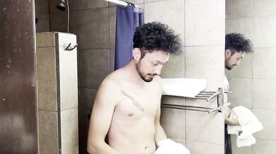 The Hot Shower with Gali Diva