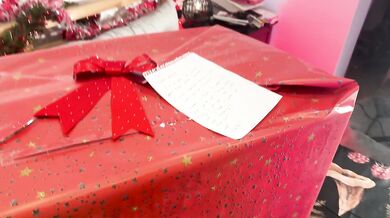 FUCKING MY WIFE'S GIFT