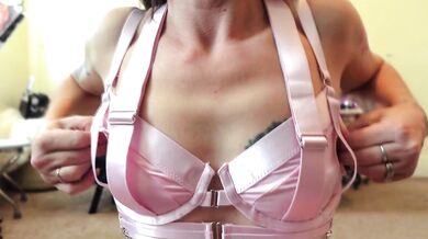 Tiny Tits, Total Control