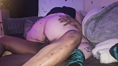 Bbw rides and gets fingered by bbc