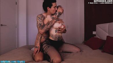 Alt couple, fishnets, kissing, dick riding, cums twice / Angelssex