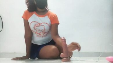 Teen mexican slut fucks herself with Dildo