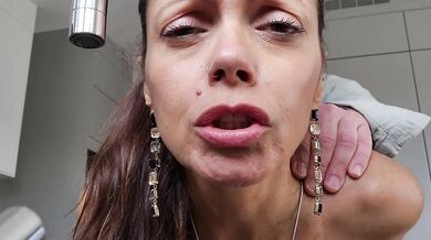 Smoking hot MILF gets load in her tight ass while doing the dishes