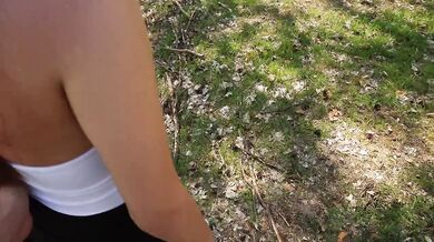 Risky public sex in the woods: I met a stranger and had sex with her. Someone saw us