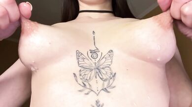 KRISTI REN'S BREATHLESS BIG NIPPLES BEG FOR PAIN