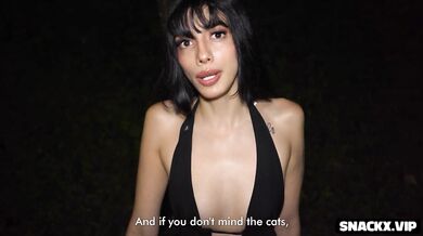 I Met Her At A Party