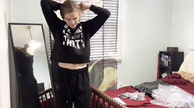 2025 Eva Summers Victoria’s Secret Holiday Haul Try On & Review - Part One
