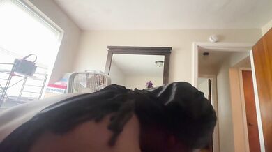 Went back over neighbors house to get some head and pussy from his daughter