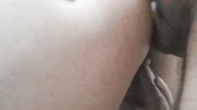 MY HUSBAND'S DICK SQUIRTED A HUGE SQUIRT OF CUM ON MY FACE
