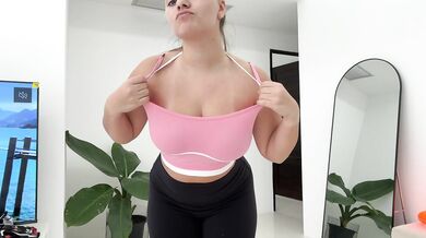 Hot curvy brunette shows her big boobs and big ass when try on