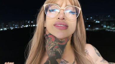 I SUCK MY NEIGHBOR'S COCK UNTIL HE COMES ON MY FACE