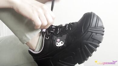 Small Sweaty Soles Post Gym and a Boyfriend Obsessed for My Feet