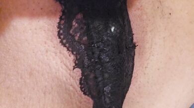 Vibrating panties