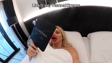Craziest Bimbo on the world shows her body after Plastic Surgery