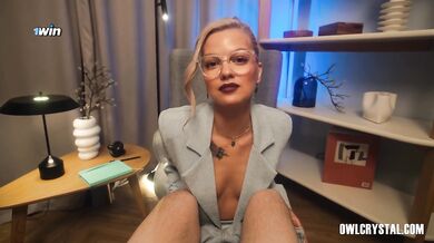 The horny sexologist with a pretty face helps me out with dirty talk and her tight, wet pussy