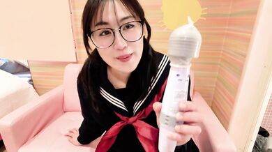 The vibrator feels so good on top of the skirt of a real sailor suit! It feels even better on top of the scarf  