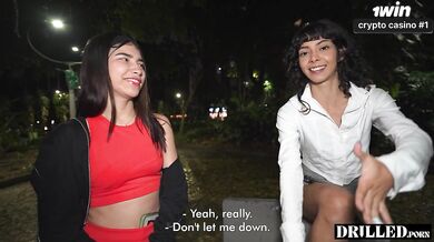 Fit Teen Decides To Join Anal Threesome With Strangers