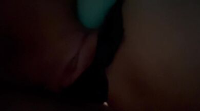 47 PH - Masturbando a mi flaca su culito.. Video completo en bluesite