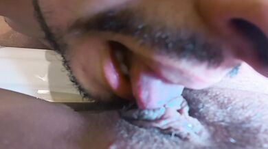 She Recorded Me Eating Her Juicy Pussy Close Up – Soaking Wet Oral