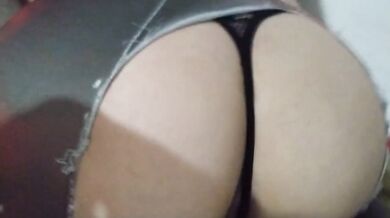 Ripping my horny, slutty stepsister's leggings