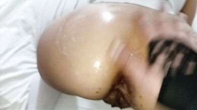 I make a deal with my roommate. I lick her pussy and she gives me her tempting ass. Man dressed as a woman, female oral orgasm