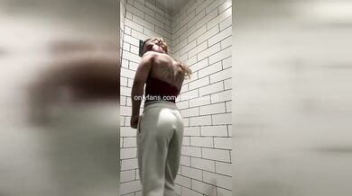 College Girl Face-Fucked Hard – Cum Drenched Her Face!