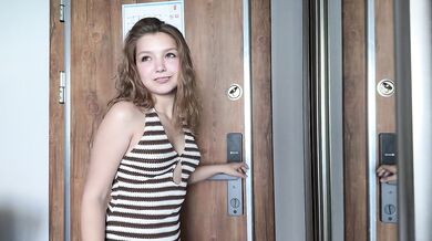 A lustful girlfriend pesters you right from the doorway and gets a creampie for it