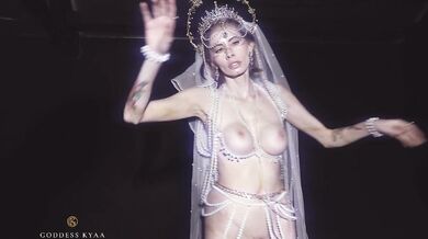 GOLDEN GODDESS WORSHIP - VHS Retro Femdom Kyaaism Cosplay Costumes Body Paint Dancing Sex Magic!