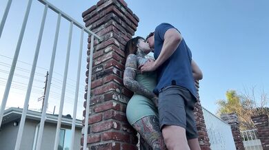 Backyard banging POV hookup with tattooed Tigerlilly