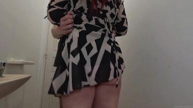 We sneaked out of the party for a risky bathroom quickie My high heels and thong went flying!