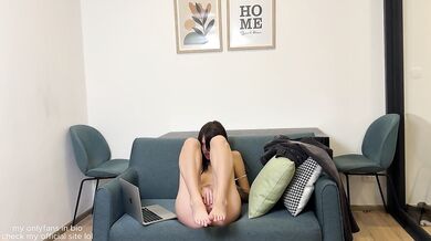 I can't help but masturbate and hiding on my own party. A slutty alt teen risky masturbates her pink pussy